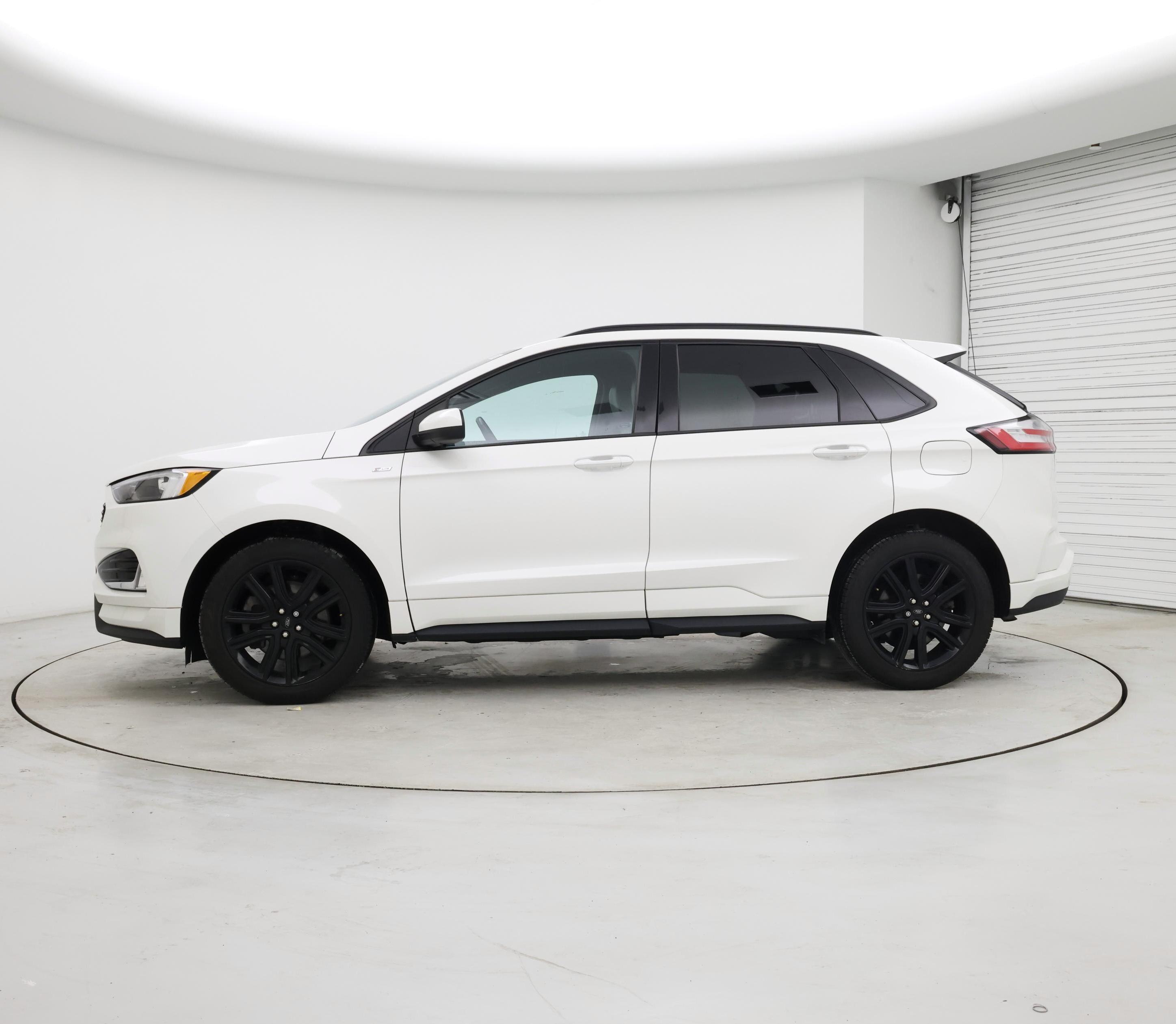 Thumbnail: 2022 Ford Edge - 3