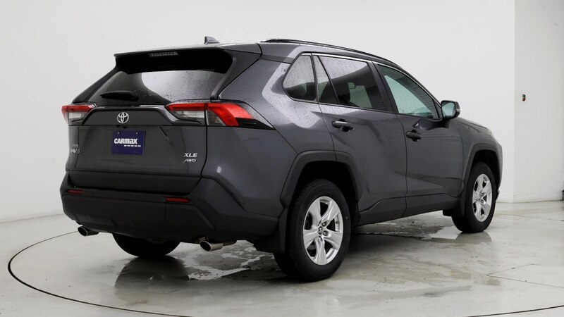 2019 Toyota RAV4 XLE 8