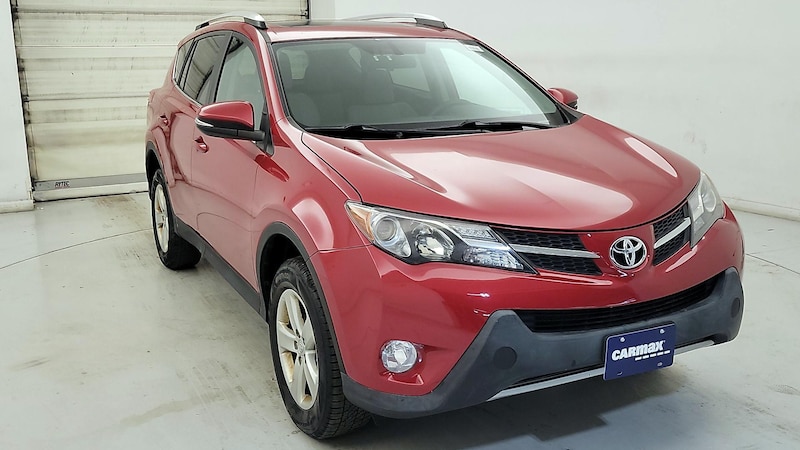 2013 Toyota RAV4 XLE Hero Image