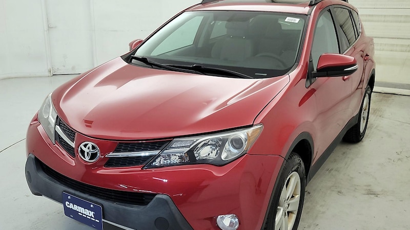 2013 Toyota RAV4 XLE 3