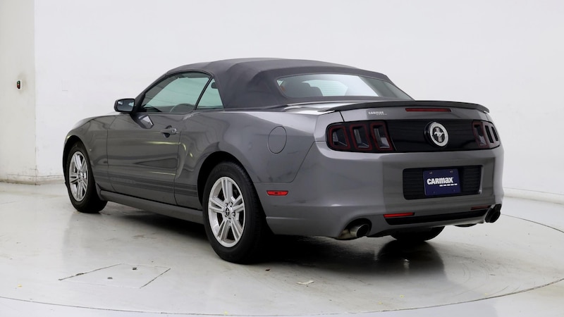 2013 Ford Mustang  2