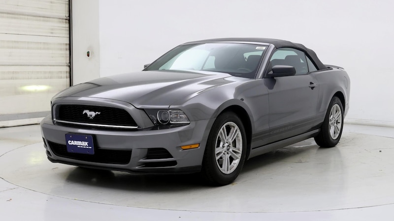 2013 Ford Mustang  4