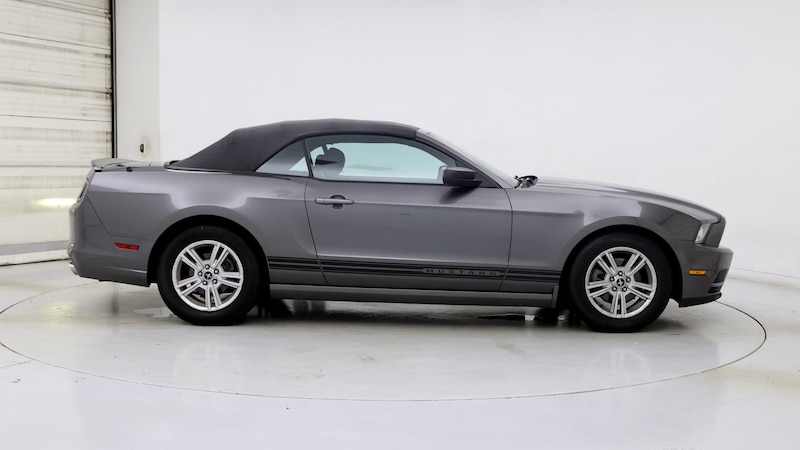 2013 Ford Mustang  7