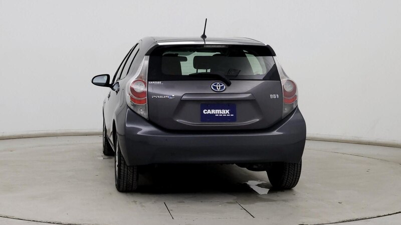 2013 Toyota Prius c One 6