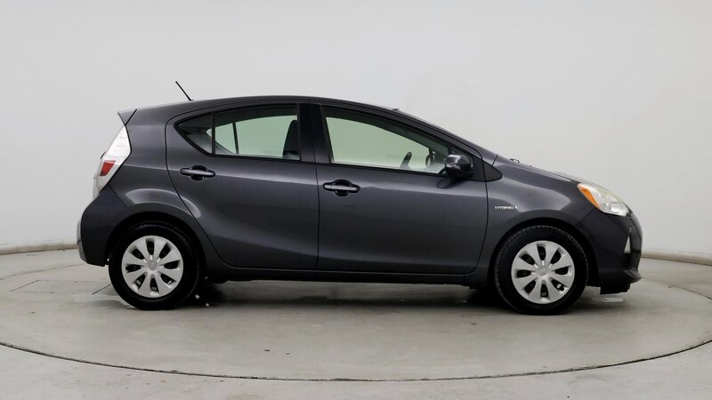 2013 Toyota Prius c One 7