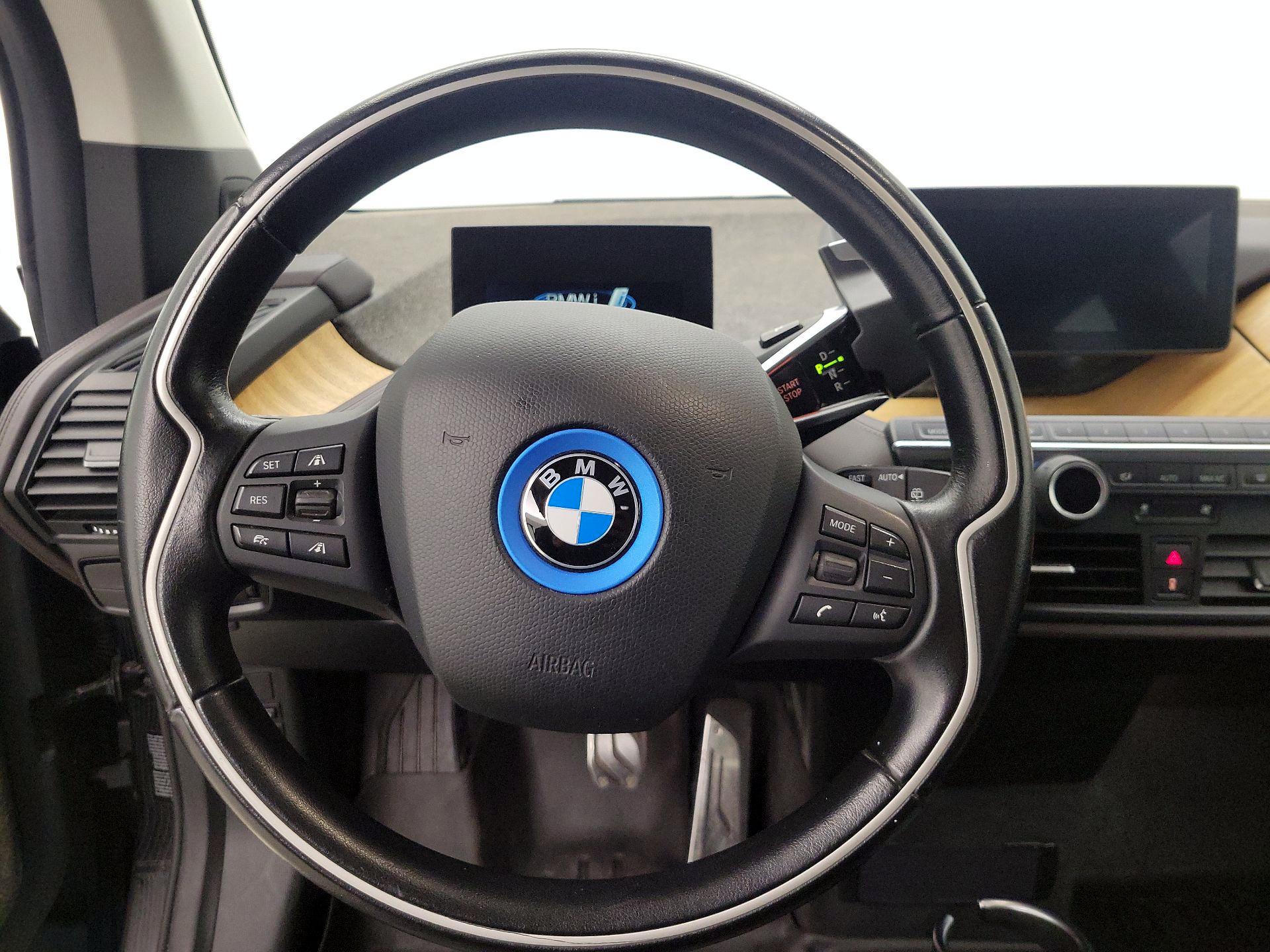 Thumbnail: 2015 BMW i3 - 10
