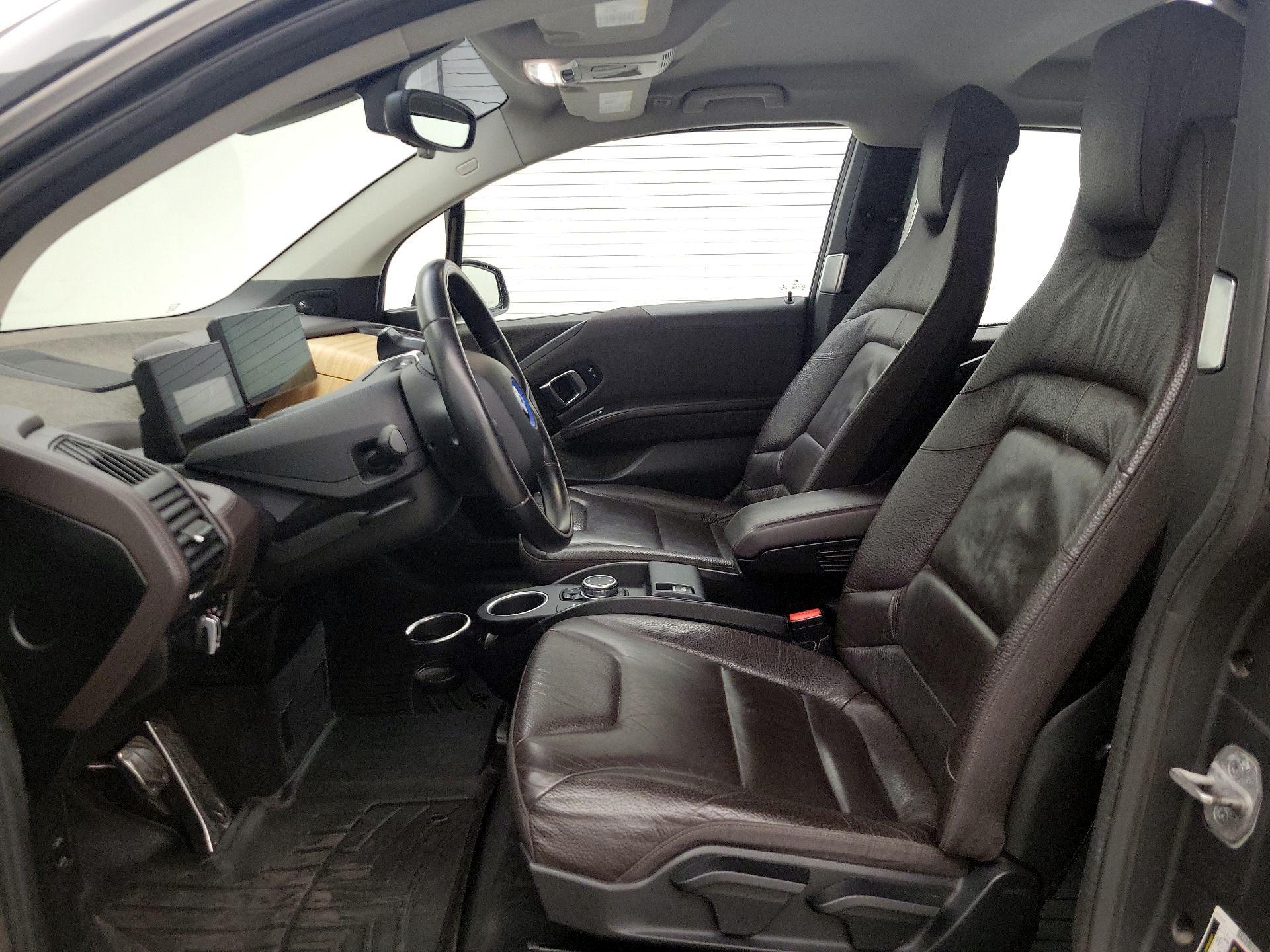 Thumbnail: 2015 BMW i3 - 11