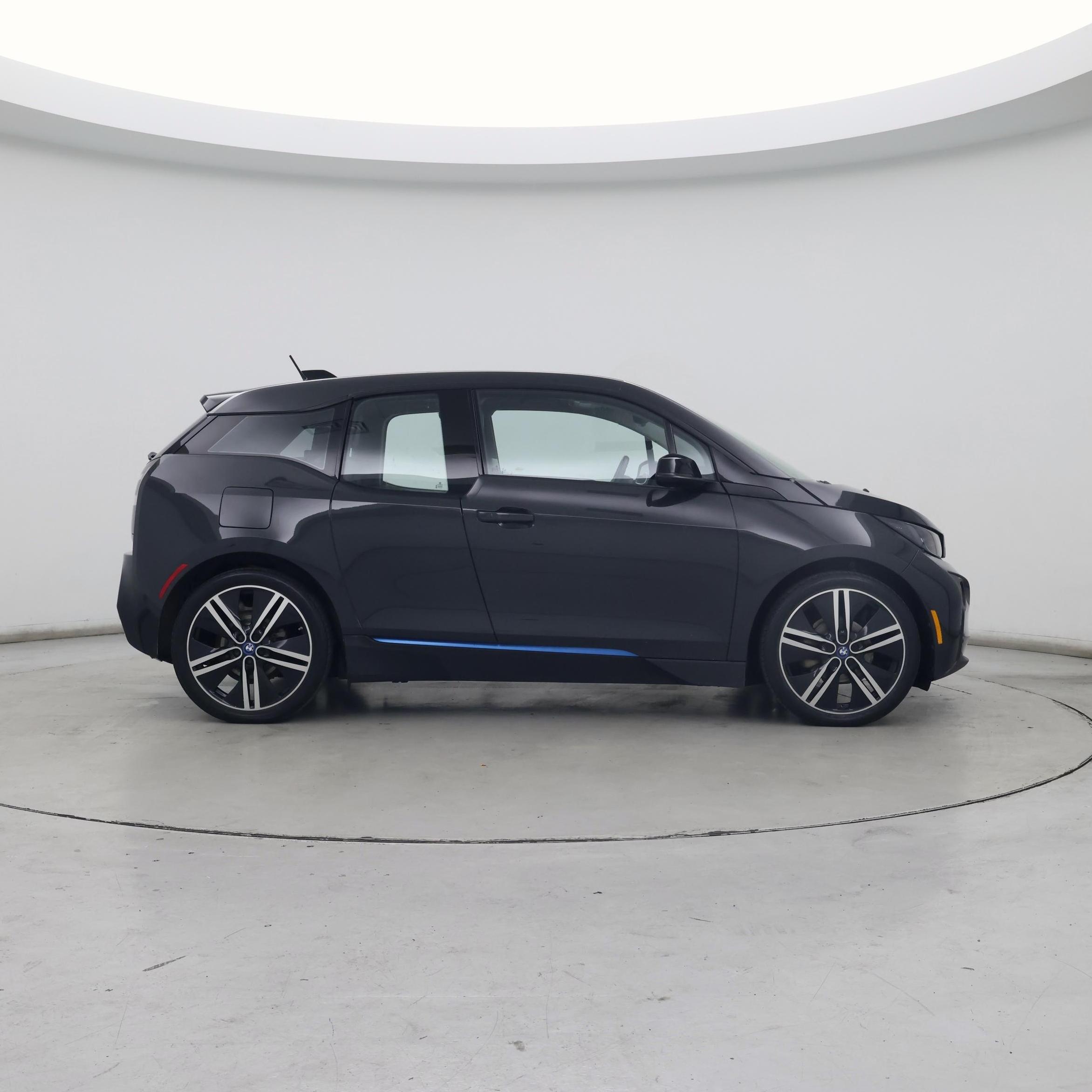Thumbnail: 2015 BMW i3 - 7