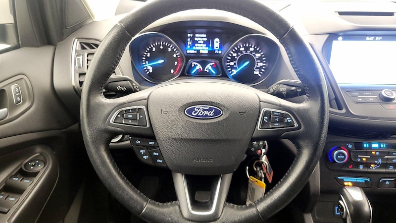 2018 Ford Escape SEL 10