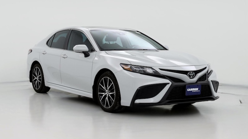 2023 Toyota Camry SE Hero Image