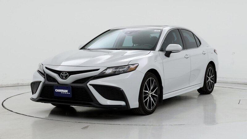 2023 Toyota Camry SE 4