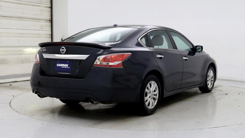 2014 Nissan Altima S 8