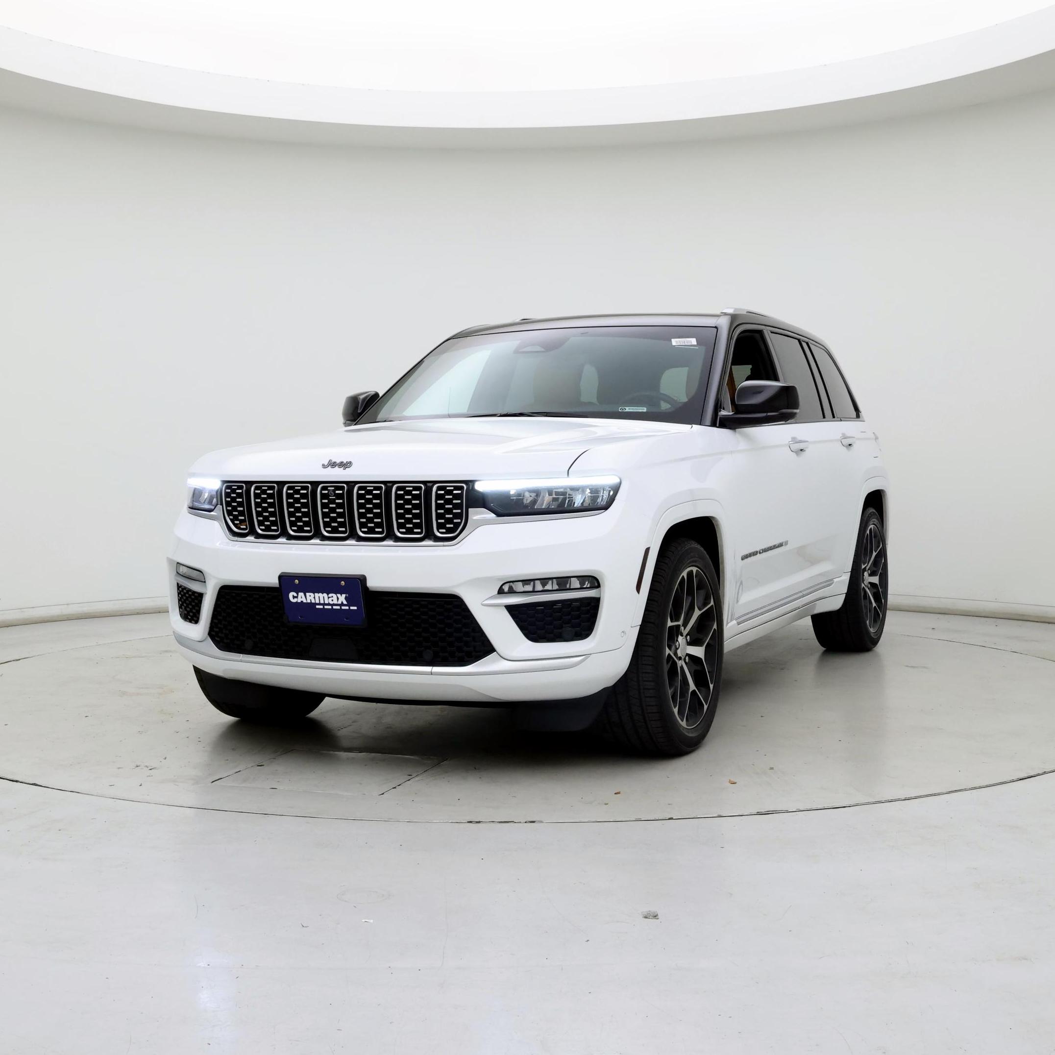 Thumbnail: 2023 Jeep Grand Cherokee - 4