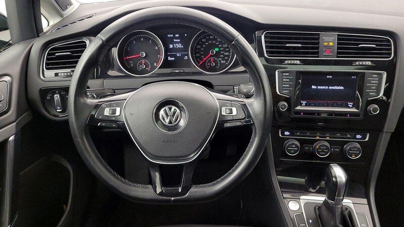 2015 Volkswagen Golf SEL 10