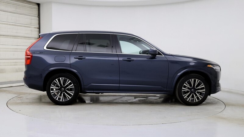 2022 Volvo XC90 T6 Momentum 7