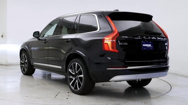 2022 Volvo XC90 T8 Inscription 2