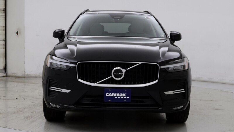 2022 Volvo XC60 B5 Momentum 5