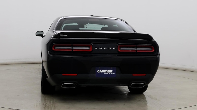 2022 Dodge Challenger R/T 6