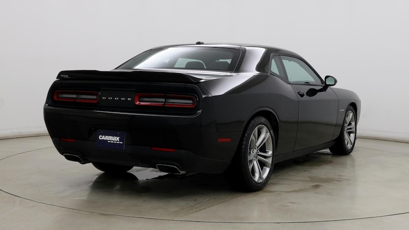 2022 Dodge Challenger R/T 8