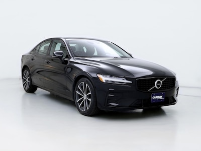 2022 Volvo S60 B5 Momentum -
                Boston, MA