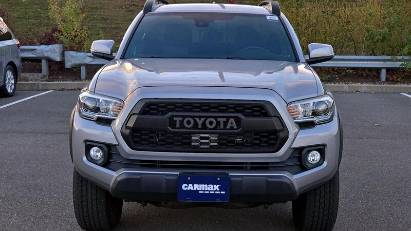 2020 Toyota Tacoma TRD Off-Road 2