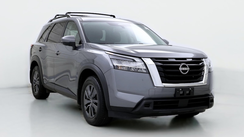 2022 Nissan Pathfinder SV Hero Image