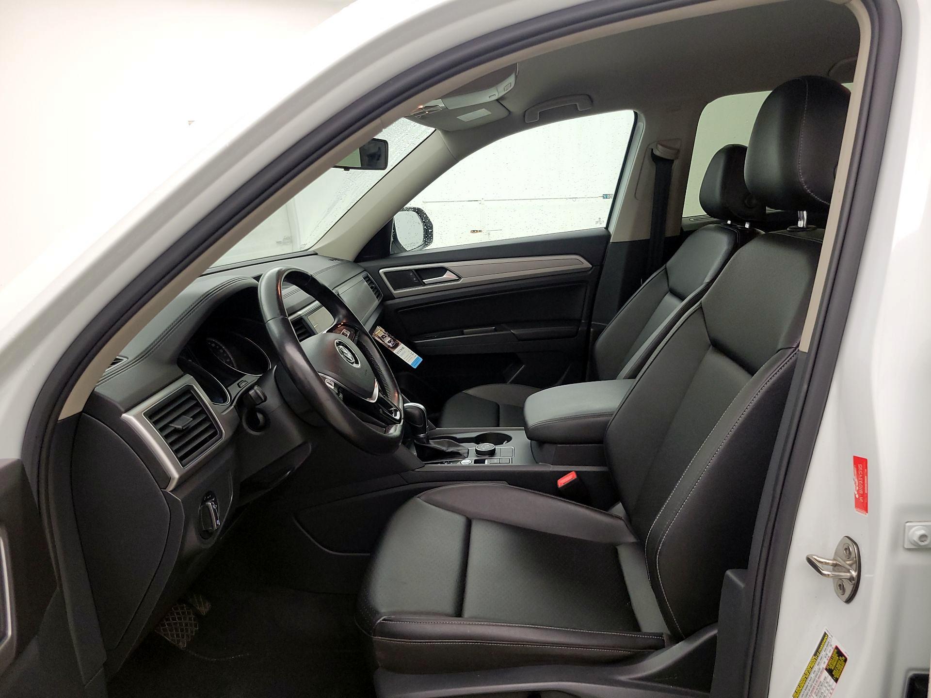 Thumbnail: 2018 Volkswagen Atlas - 11