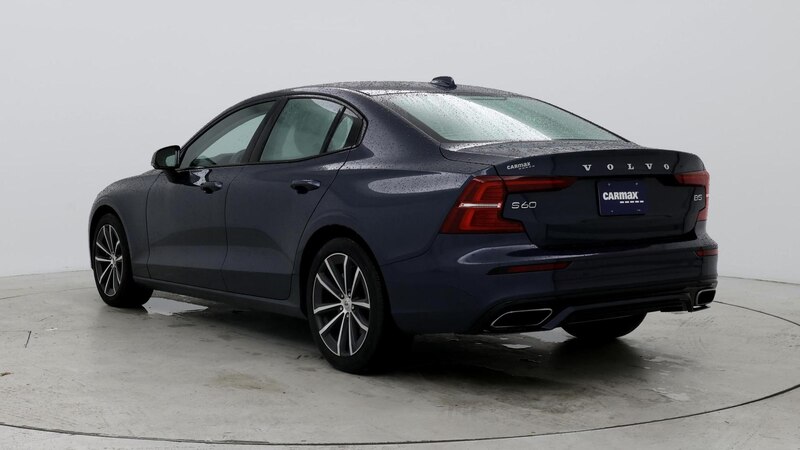 2022 Volvo S60 B5 Momentum 2