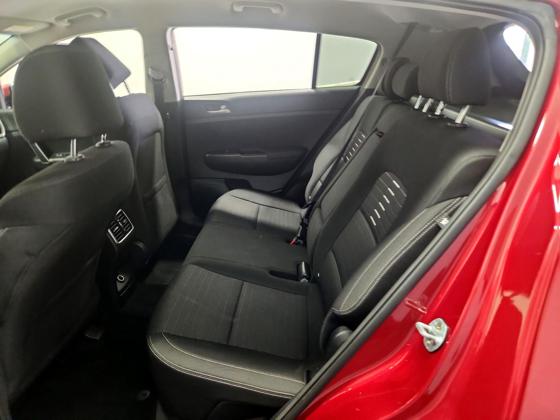 Thumbnail: 2020 Kia Sportage - 19