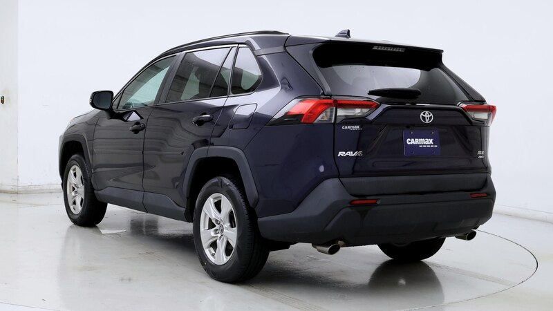 2019 Toyota RAV4 XLE 2