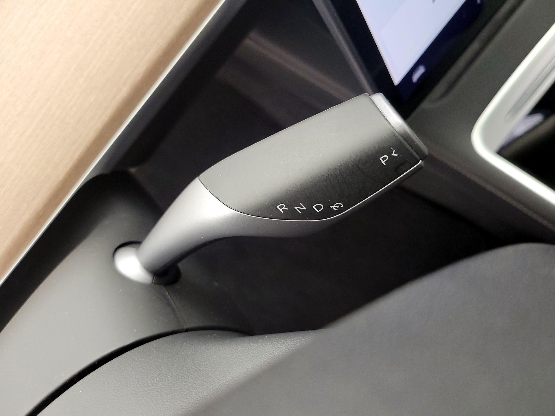 Thumbnail: 2022 Tesla Model 3 - 17