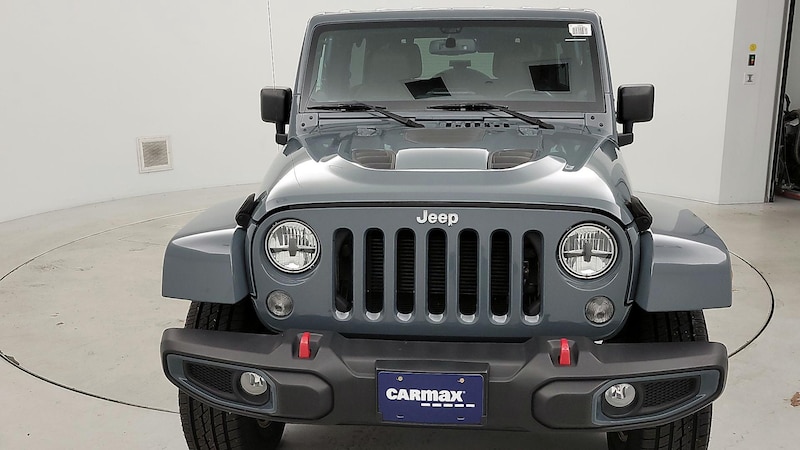 2014 Jeep Wrangler Unlimited Sahara 2