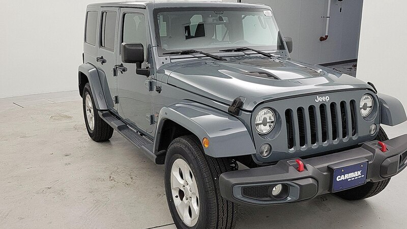 2014 Jeep Wrangler Unlimited Sahara 3