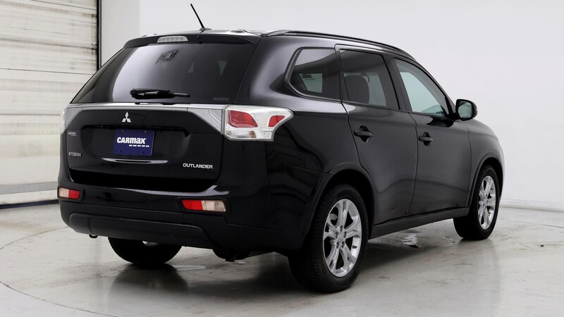 2015 Mitsubishi Outlander SE 8