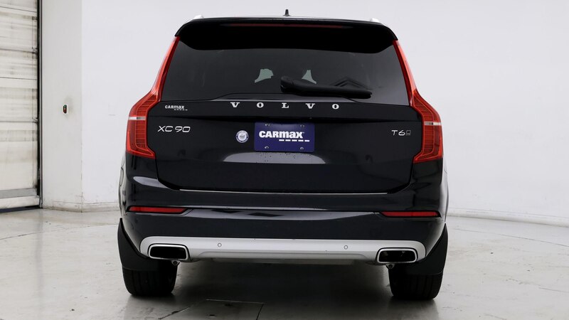 2021 Volvo XC90 T6 Momentum 6