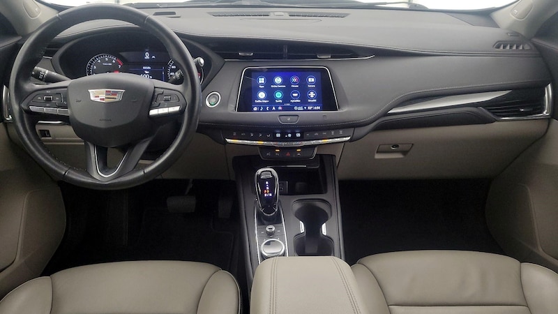 2021 Cadillac XT4 Premium Luxury 9