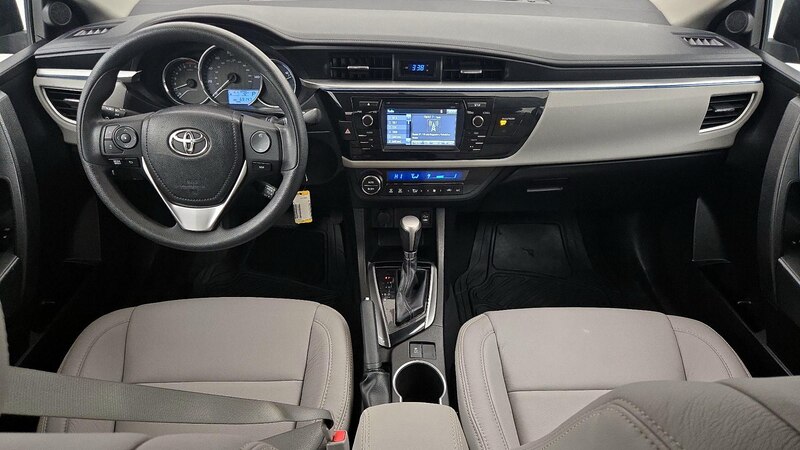 2014 Toyota Corolla LE 9