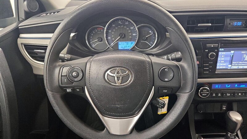 2014 Toyota Corolla LE 10