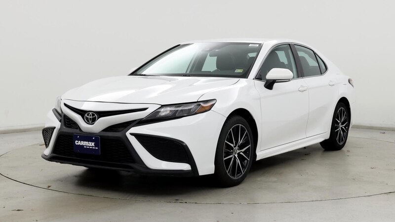 2022 Toyota Camry SE 4