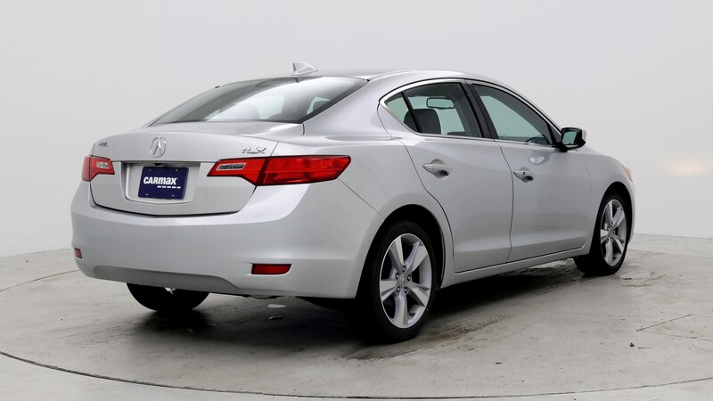 2013 Acura ILX 2.0 8