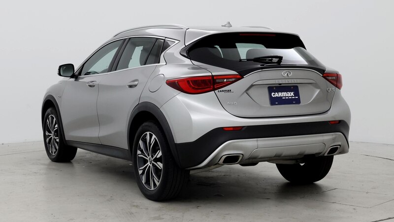 2018 INFINITI QX30 Luxury 2