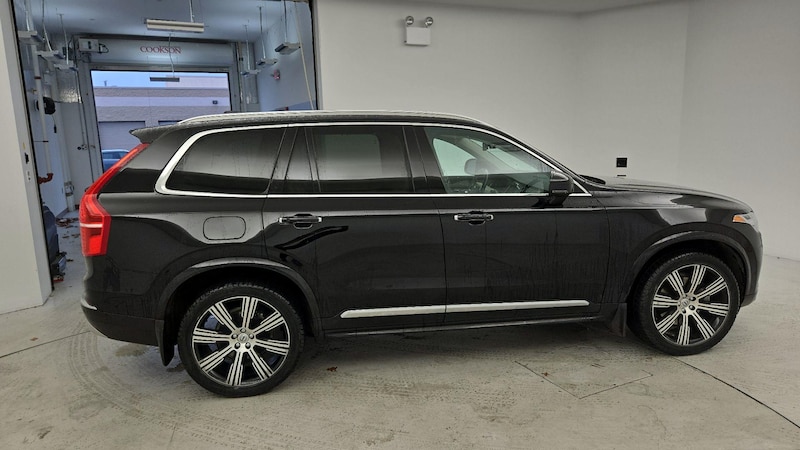 2022 Volvo XC90 T6 Inscription 4