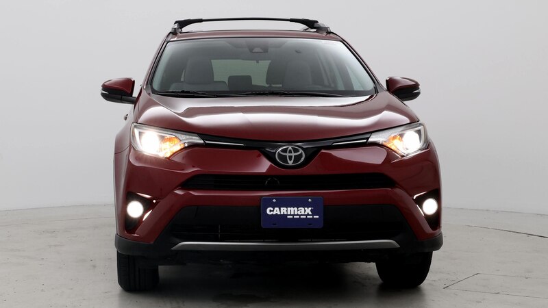 2018 Toyota RAV4 XLE 5