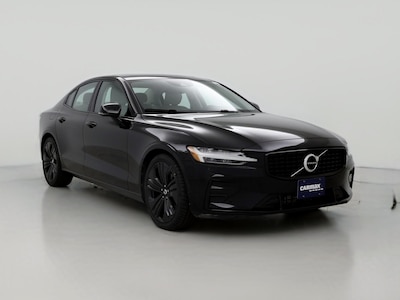 2022 Volvo S60 B5 Momentum -
                Boston, MA