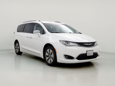 2018 Chrysler Pacifica Hybrid Limited -
                Victorville, CA