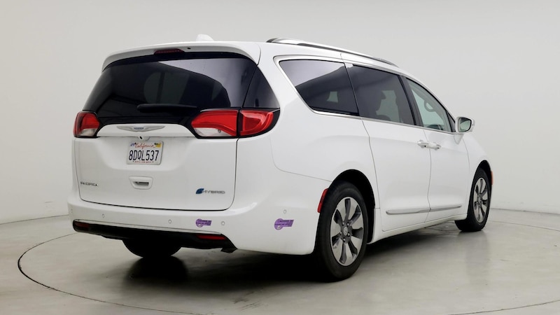 2018 Chrysler Pacifica Hybrid Limited 8