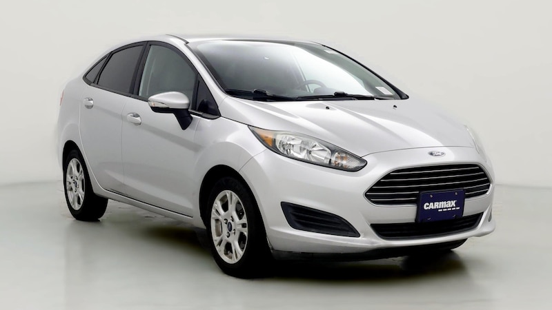 2015 Ford Fiesta SE Hero Image