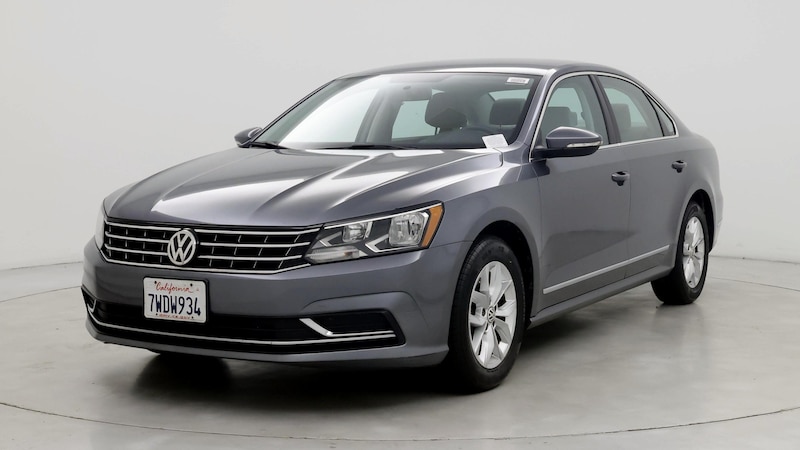 2017 Volkswagen Passat S 4