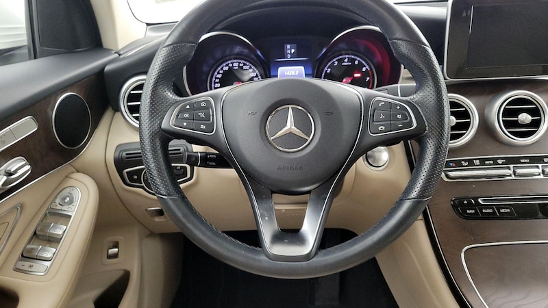 2019 Mercedes-Benz GLC 300 10