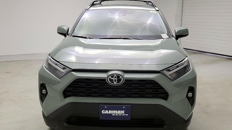 2022 Toyota RAV4 XLE Premium 2